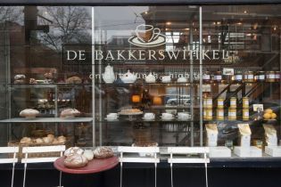 Bakkerswinkel Den Haag (76 images)