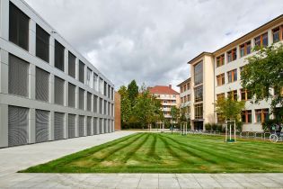 Sternberg Grundschule (30 images)
